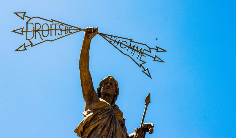 French statue droits de l'homme