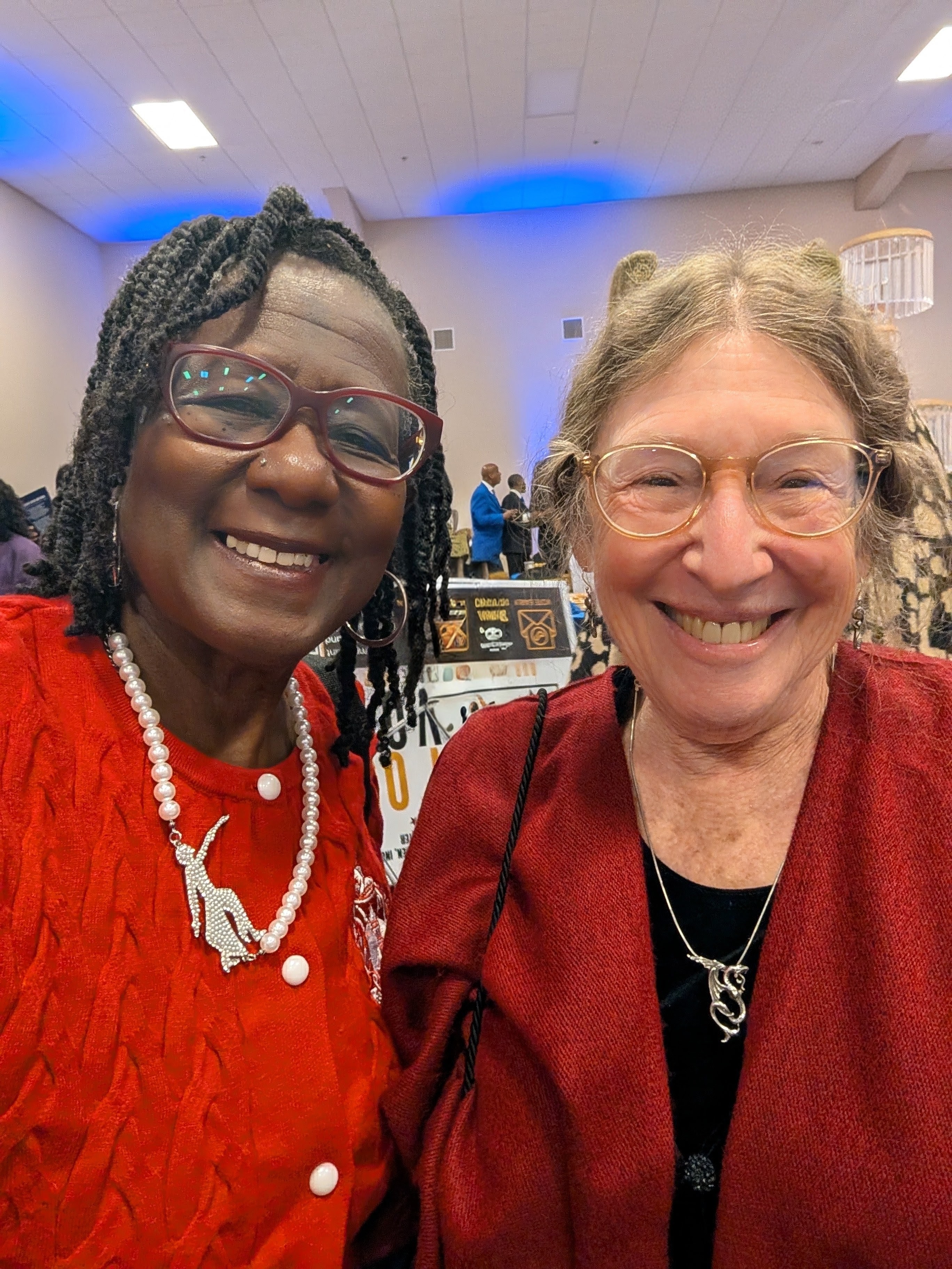 Gwendolyn Saffo, Donna Waller at event