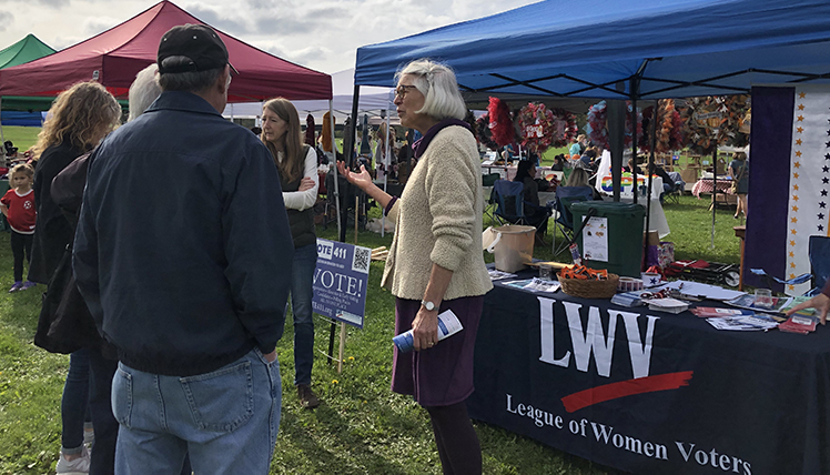 Meeting with voters at Fall Fling
