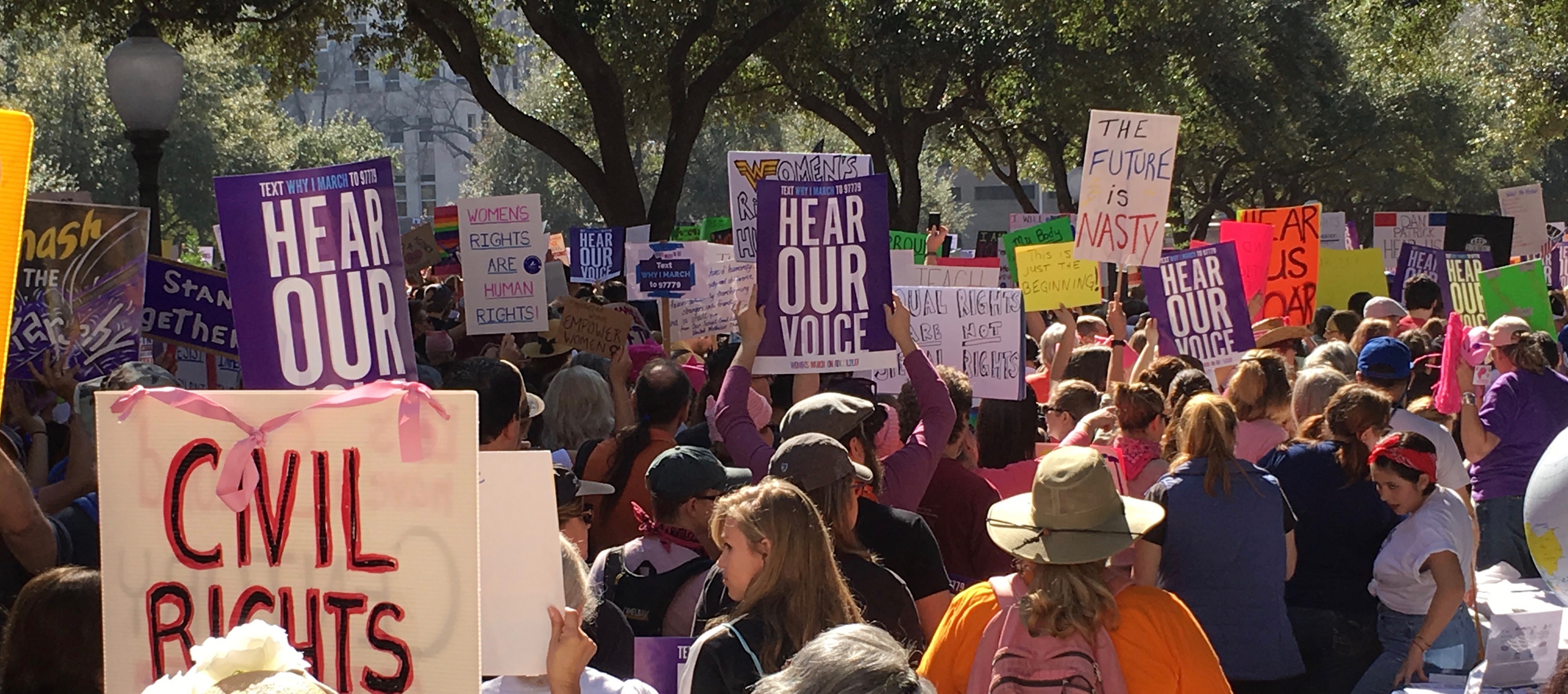 2017 Women's March Marchers holding signs
