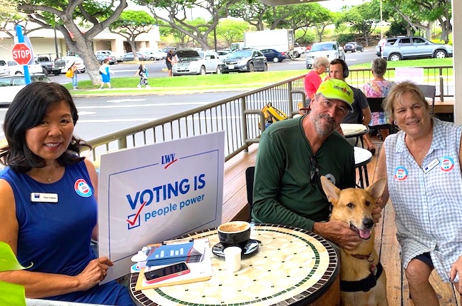 LWVHC National Voter Registration Day at Kona Coffee and Tea