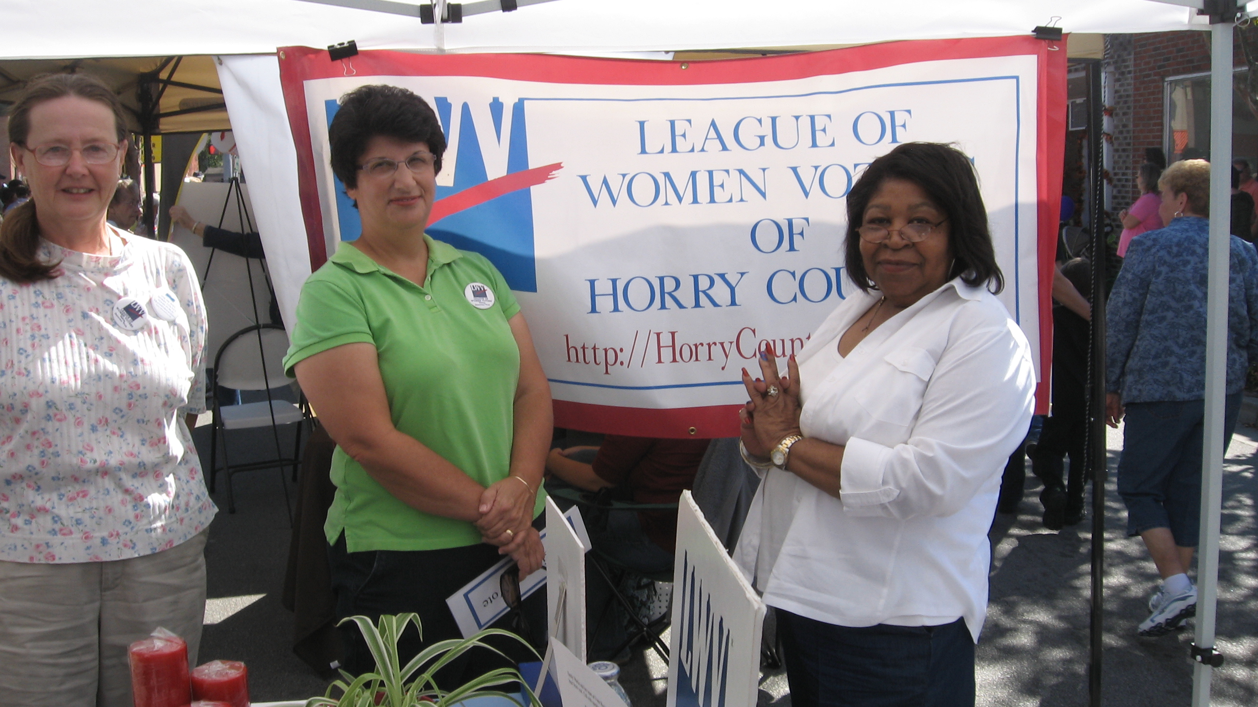 LWV Horry County Voter Registration Outreach at Loris Bog-Off, Oct 2015