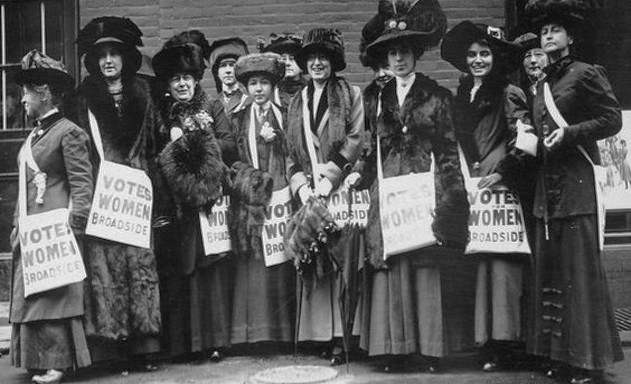 women sufferagettes