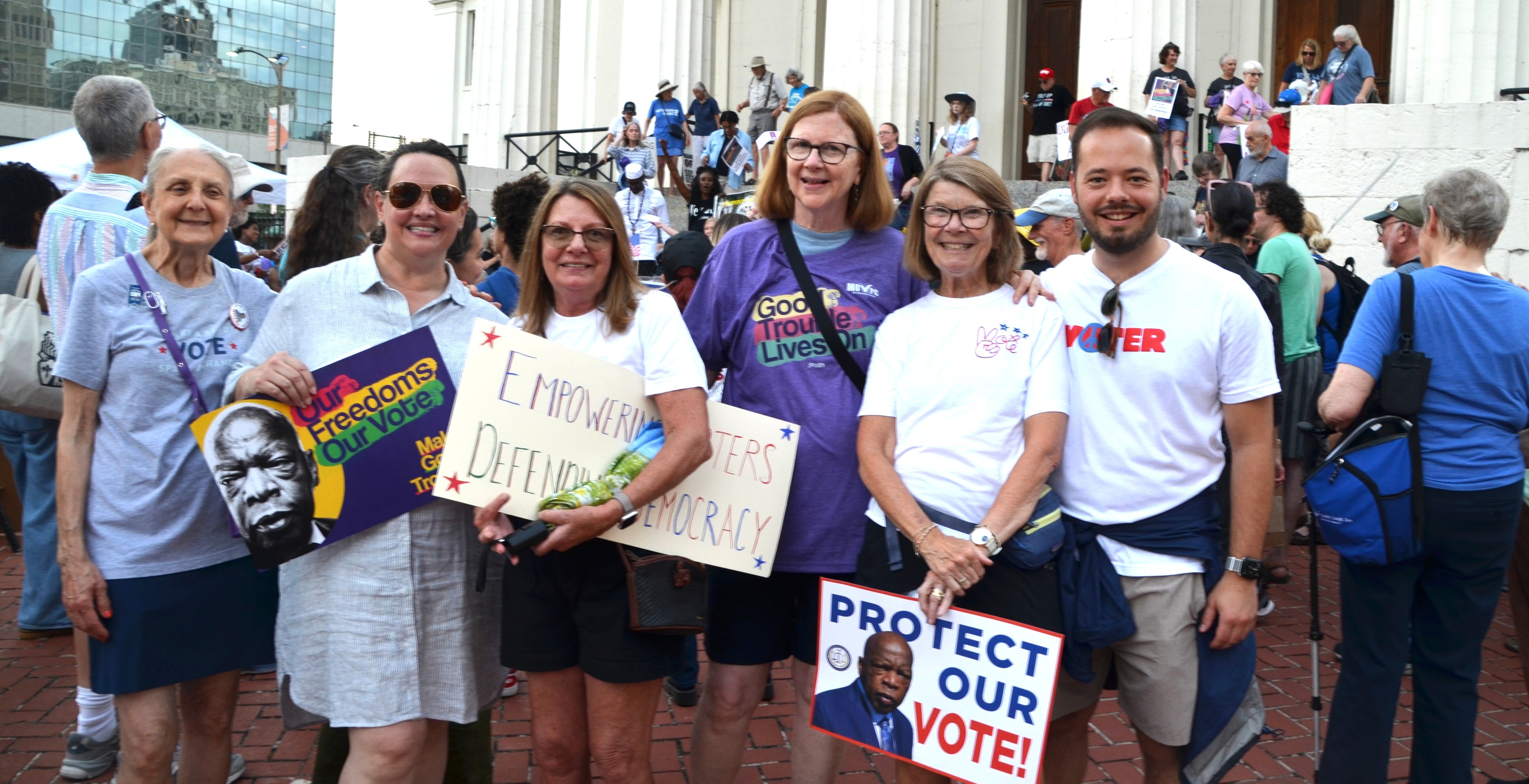 Leaguers at rally