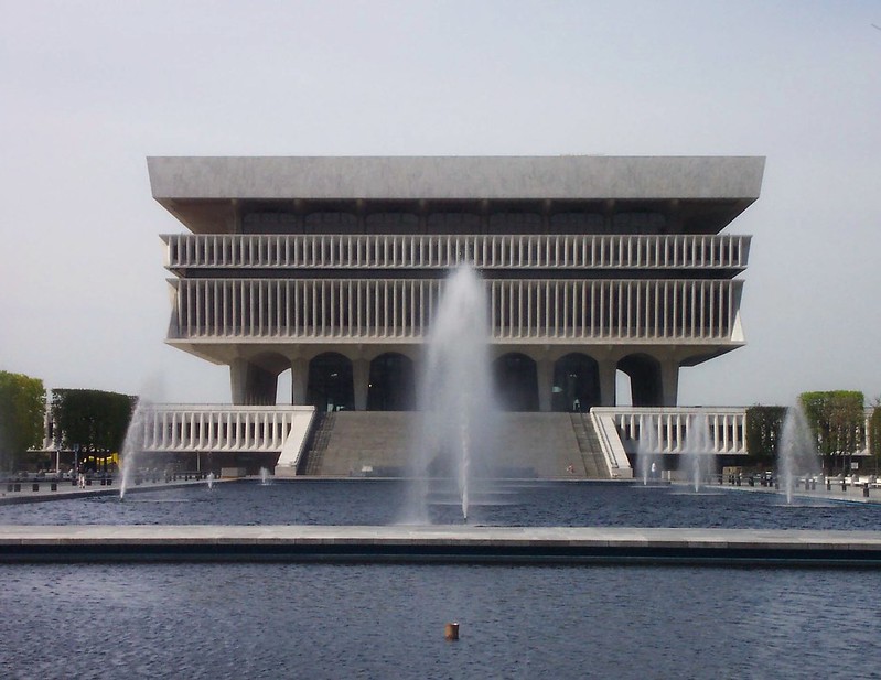 Photo of The New York State Museum taken by Onasill ~ Bill Badzo https://www.flickr.com/photos/onasill/20629860518 Photo of The New York State Museum taken by Onasill ~ Bill Badzo https://www.flickr.com/photos/onasill/20629860518