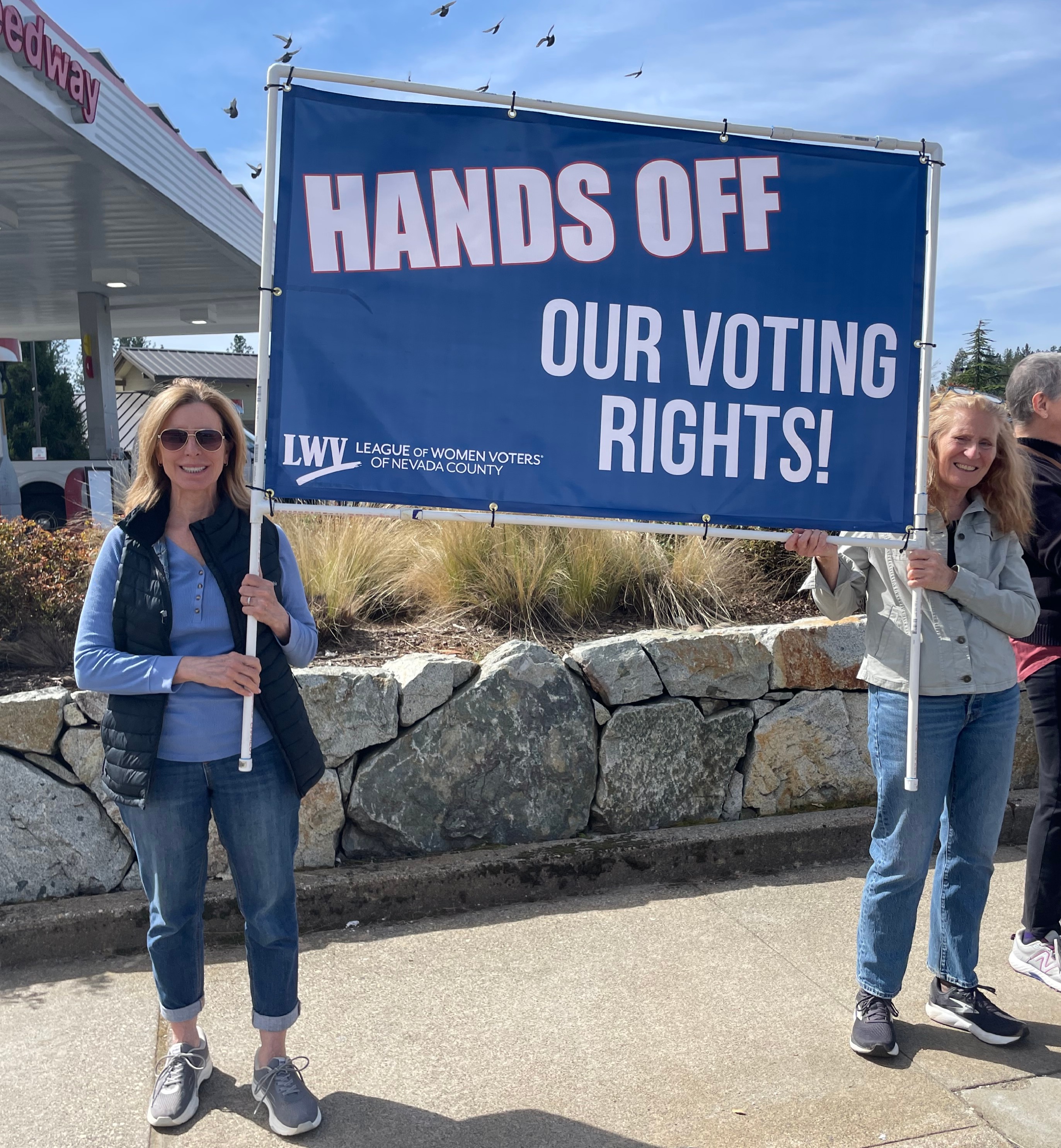 Hands Off Lynn Jan