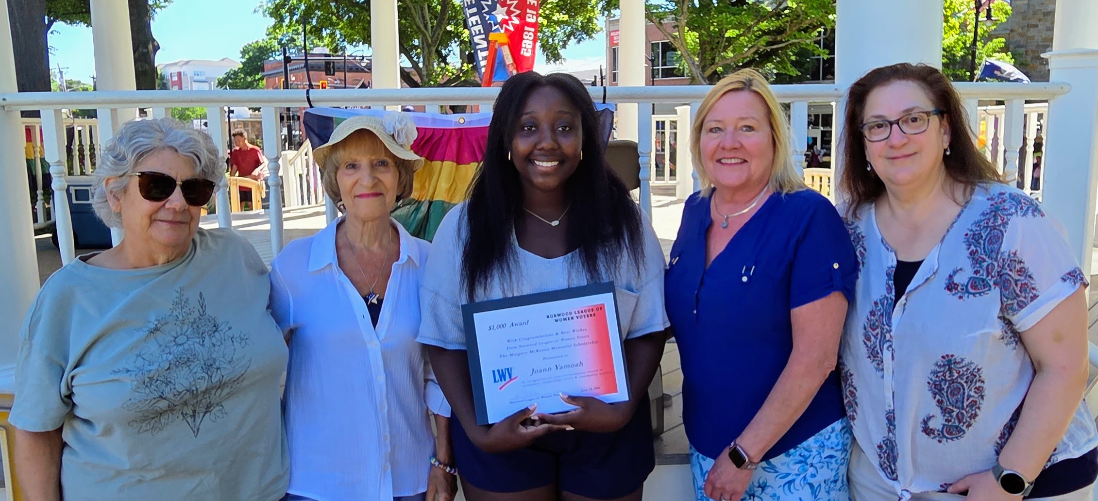 Pictured (L-R): Linda Renzi, Toni Eosco, scholarship winner Joann Yamoah, Diane O'Toole, and Sheri McLeish.