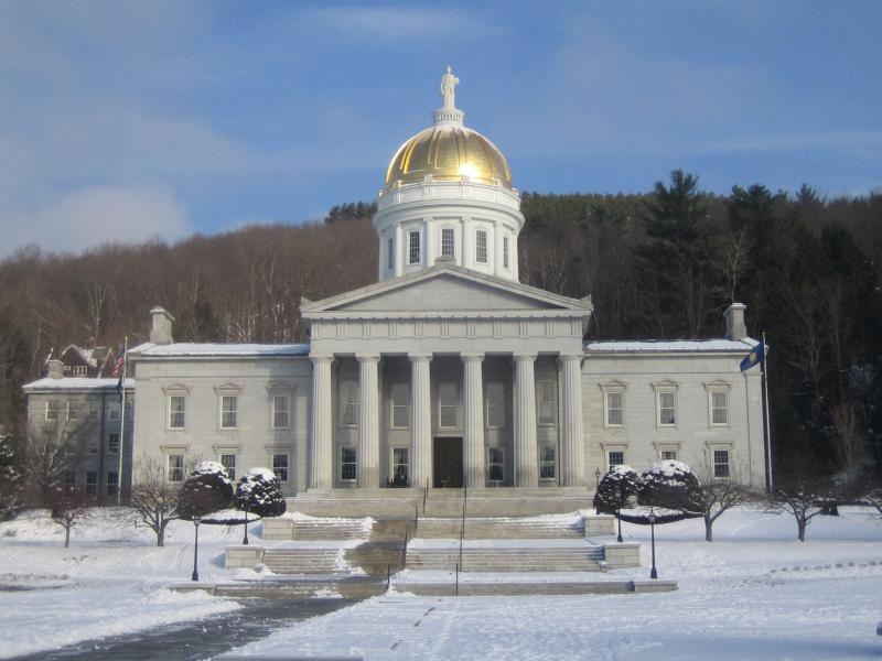 picture of statehouse in winter