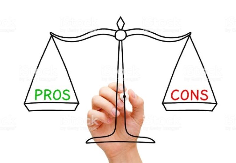 Pros and Cons Scale Image