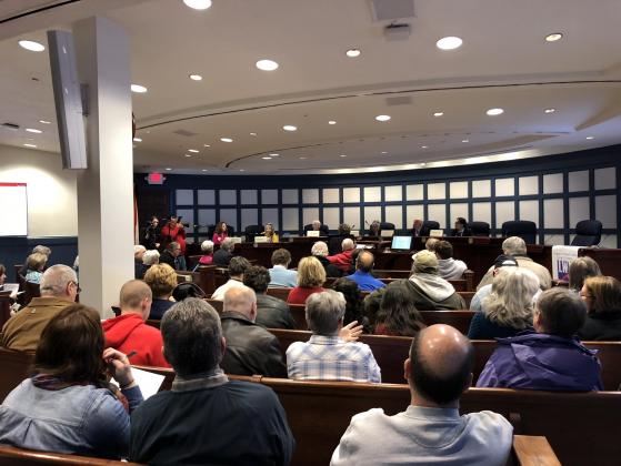 photo of audience for Clean Drinking Water forum