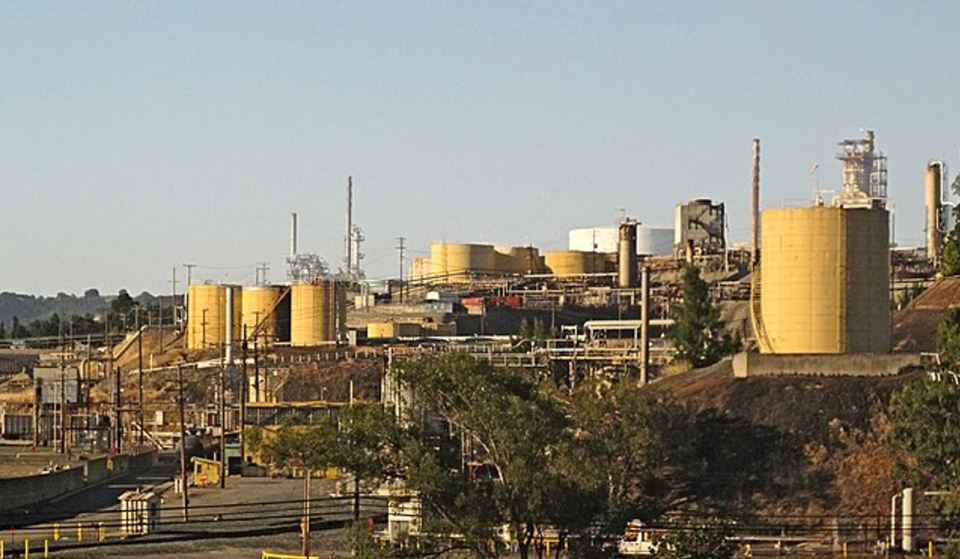 Oil Refinery