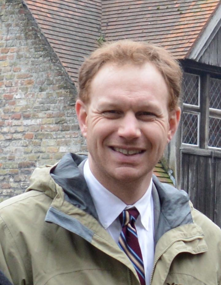 Dr. Peter Miller