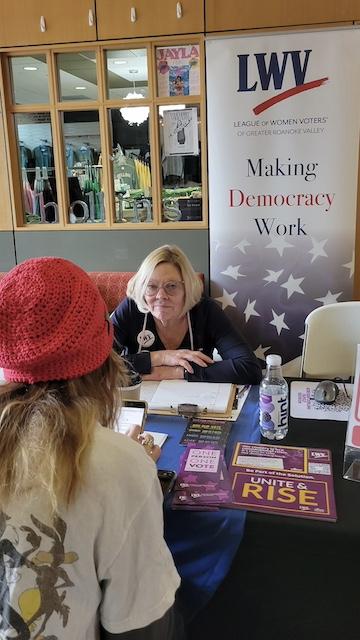 Greater Roanoke Valley registering students