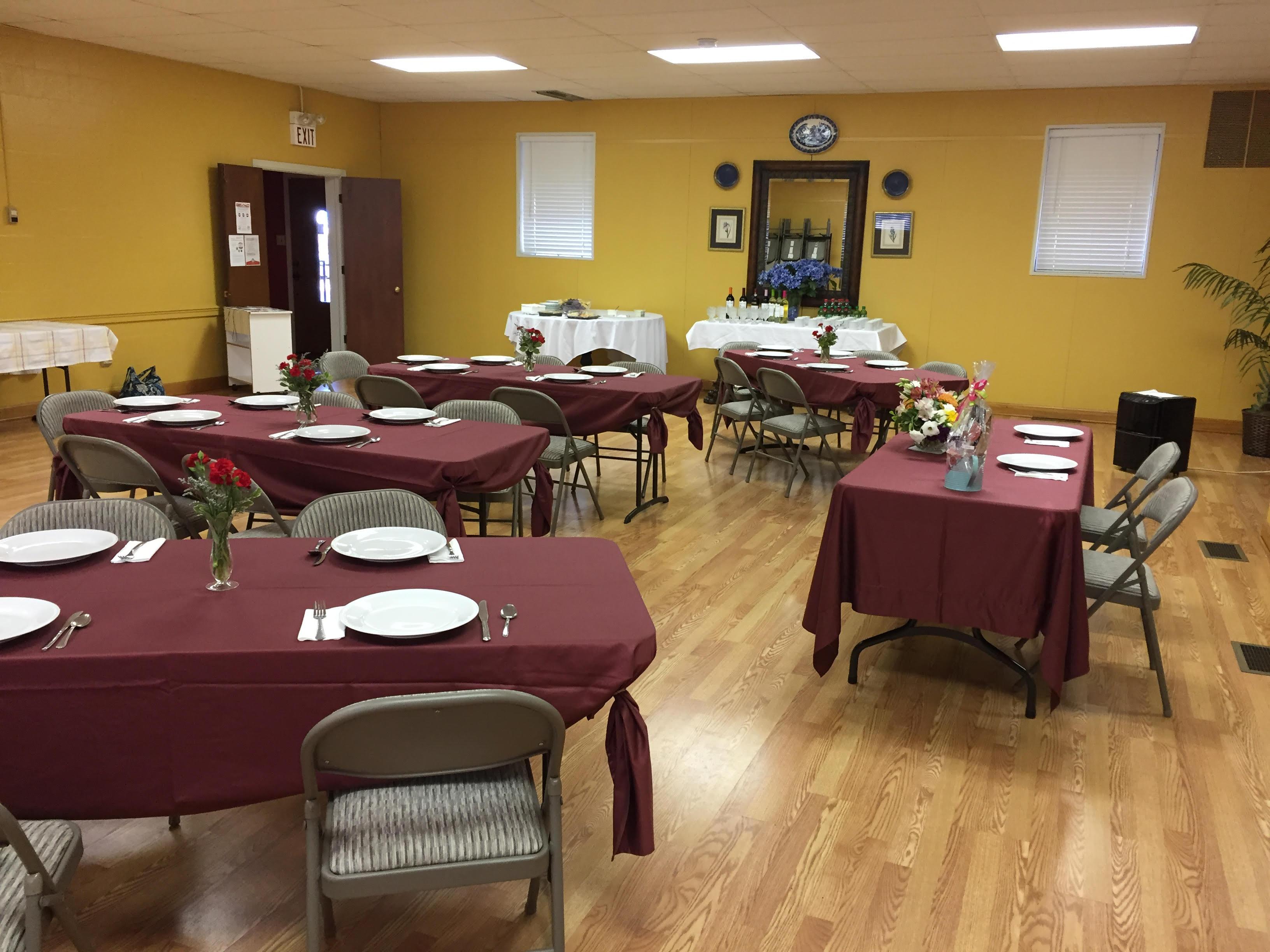 Table Set Up LangHouse5