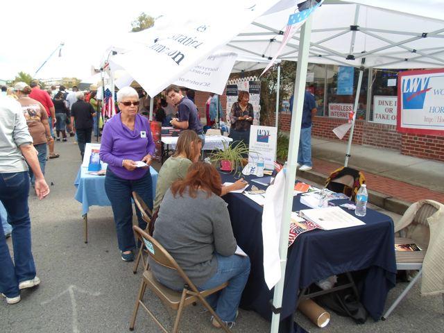 Providing voter information at Loris Bog Off, Oct 2013