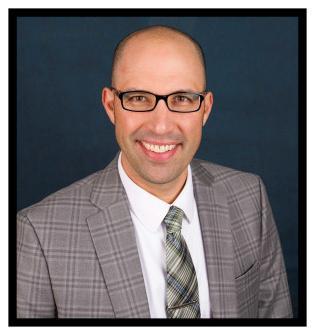 Bob Montoya