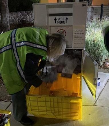 Kristin Connelly emptying ballot box, Antioch 1124