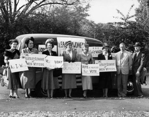LWVW 1940s group