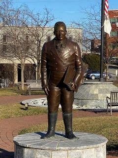 Ninian Edwards Statue