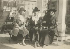 Colored Women’s Liberty Loan Committee photo from Connecticut State Library