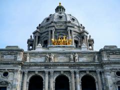 Minnesota State Capitol picture by Bao Chau used by permission from unsplash.comhttps://unsplash.com/photos/a1DXAsvScI8