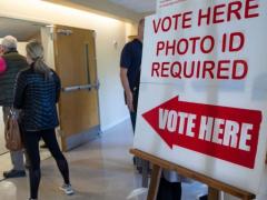 Photo of Vote Here sign 
