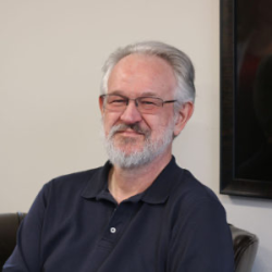 Douglas Jester, Managing Partner of 5 Lakes Energy