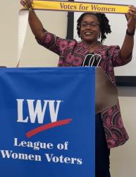 speaker with sash