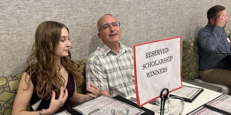 2026 scholarship winner Lola Thomas with her father