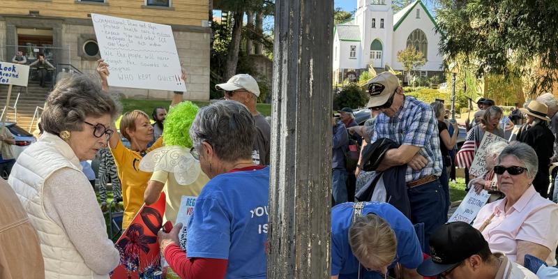 No Kings Day - October 2025 No Kings Day Booth in Courthouse Park in Sonora - October 2025