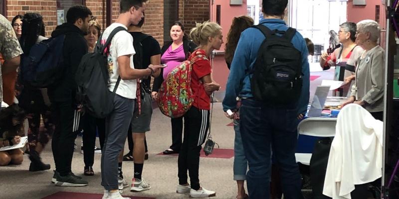 students at DTCC register to vote