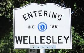 Entering Wellesley Road Sign
