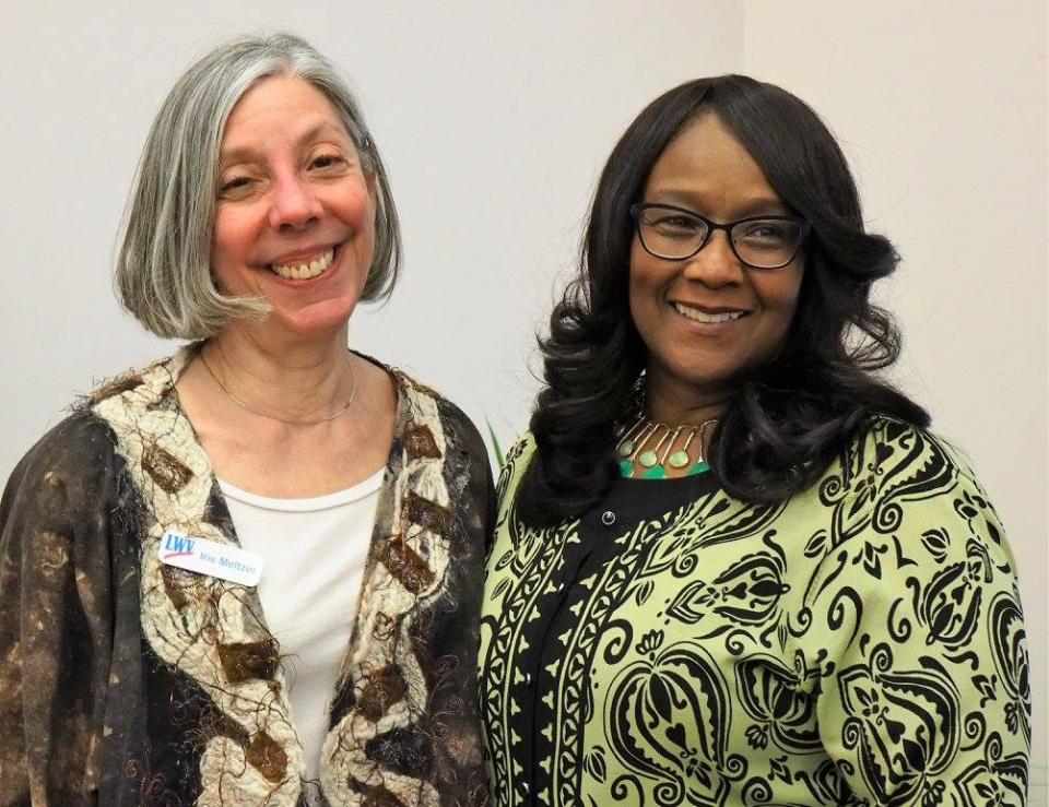 Members Iris Meltzer and Iris Harvey Iris Meltzer and Iris Harvey